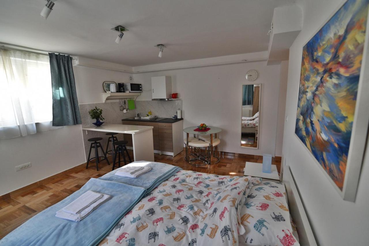 Studio Apartmani L'Art Zagreb Bagian luar foto