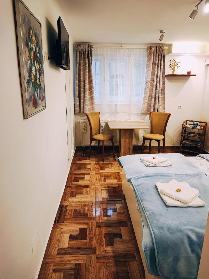 Studio Apartmani L'Art Zagreb Bagian luar foto